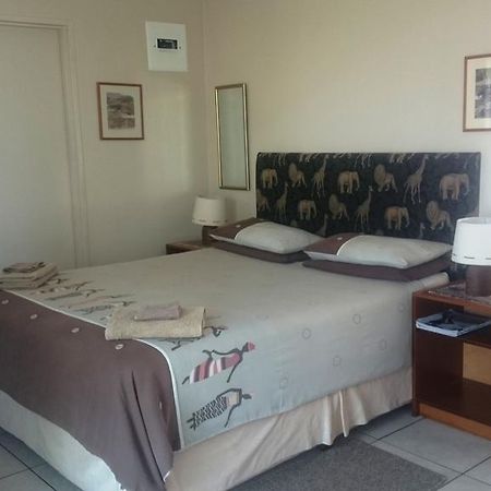 Sunset View Guest House Piggs Peak 外观 照片